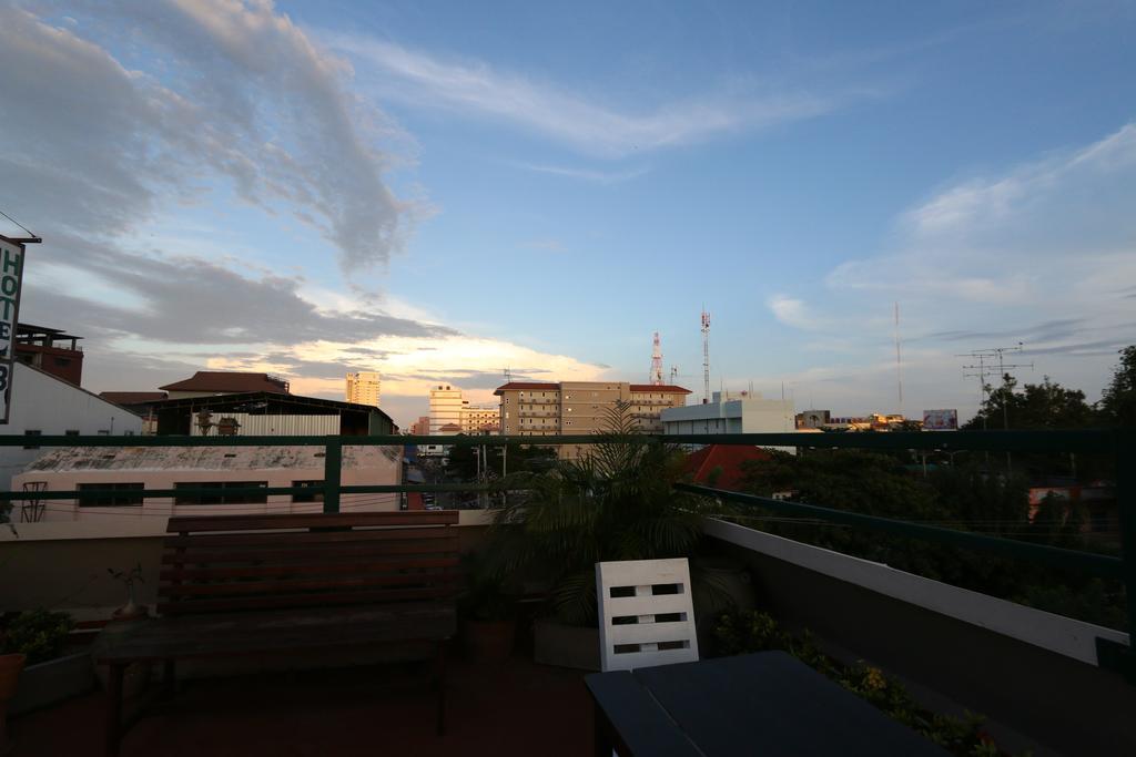 Chanchala Cafe & Hostel ホアヒン郡 エクステリア 写真