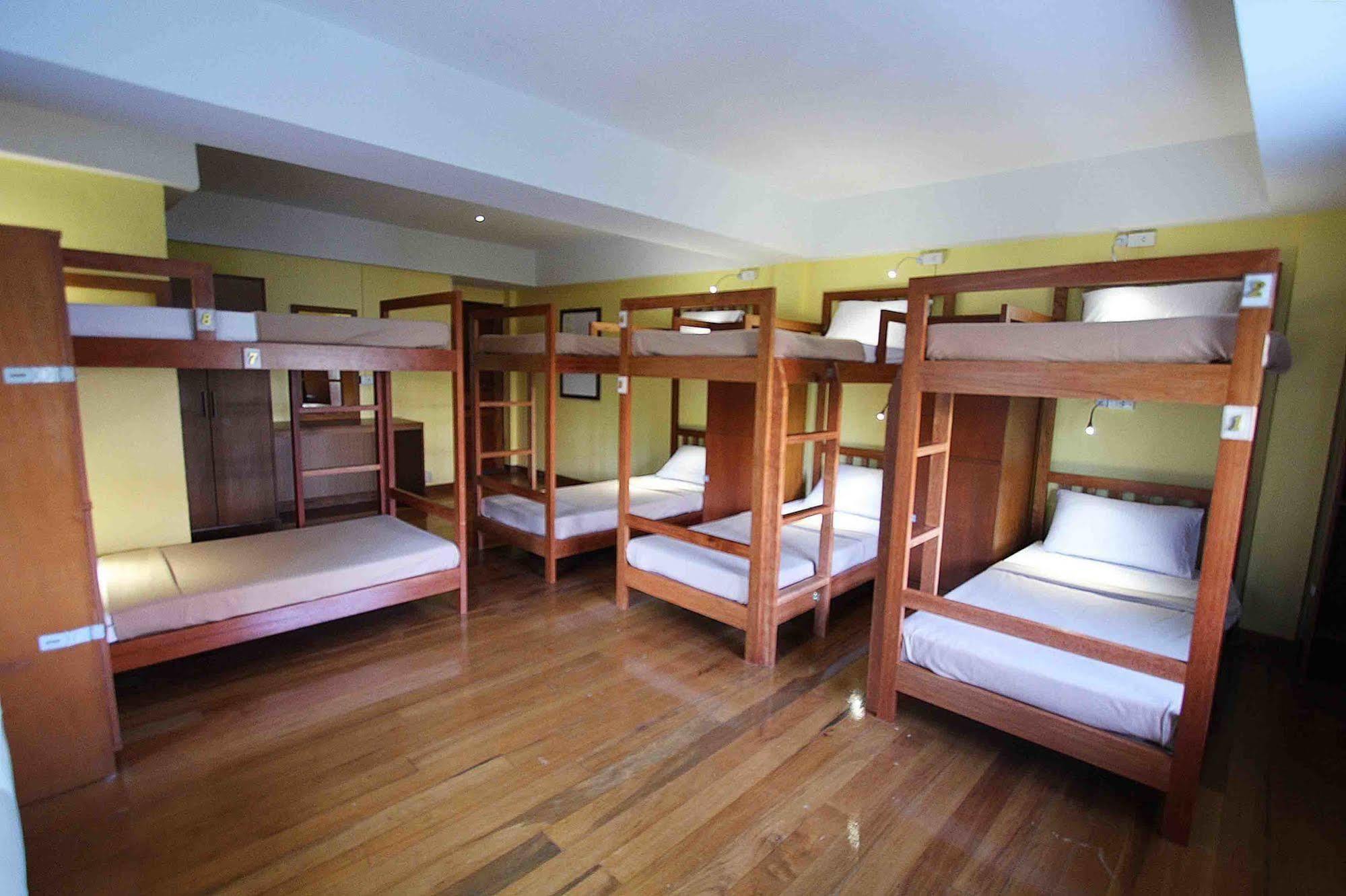 Chanchala Cafe & Hostel ホアヒン郡 エクステリア 写真